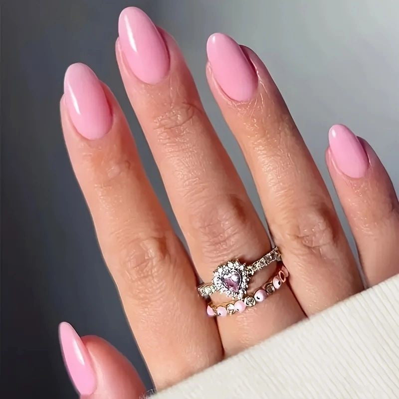 Size guide: 24 long almond nails in 12 sizes, widths 7.3 to 13.9 mm